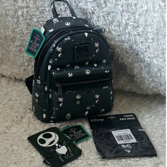 NWT Nightmare Before Christmas - Picture 2 of 16